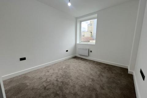 2 bedroom apartment to rent, North Street, Guildford GU1
