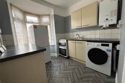 2 bedroom flat to rent, Burgess Road, Southampton, SO16