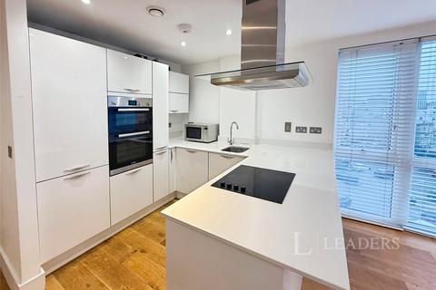 2 bedroom flat to rent, Maritime Walk, Ocean Village, Southampton, SO14