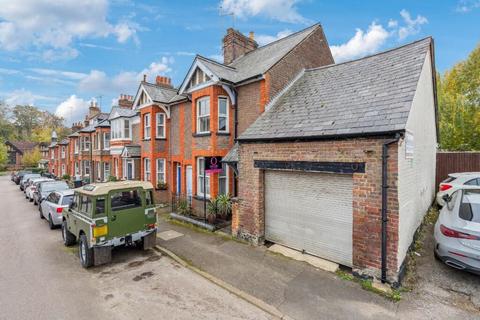 undefined, BERKHAMSTED HP4