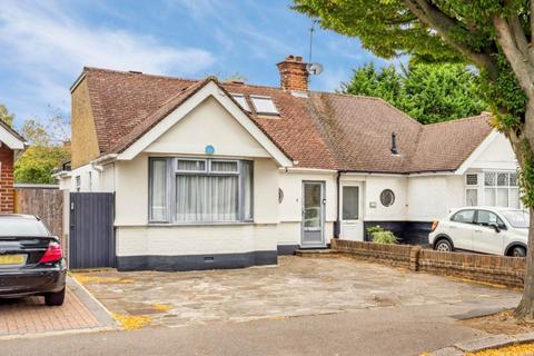 undefined, Hillrise Avenue, North Watford