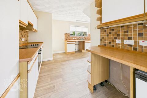 3 bedroom end of terrace house for sale, Princes Road, Bungay