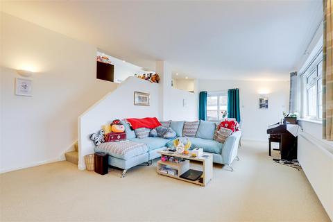 undefined, The Mount, Mapperley NG3