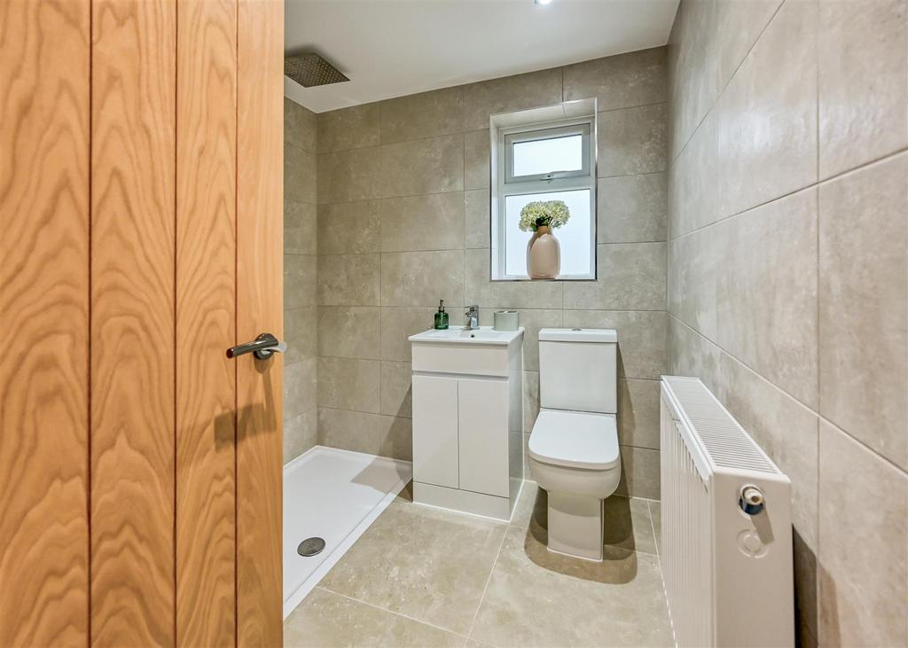 22a Dawley Road-02.jpg