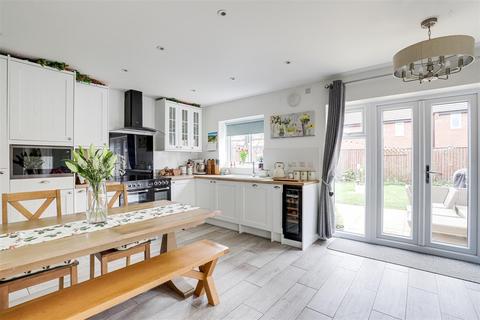 4 bedroom detached house for sale, Hartland Drive, Mapperley NG3