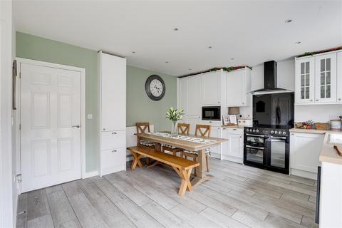 4 bedroom detached house for sale, Hartland Drive, Mapperley NG3
