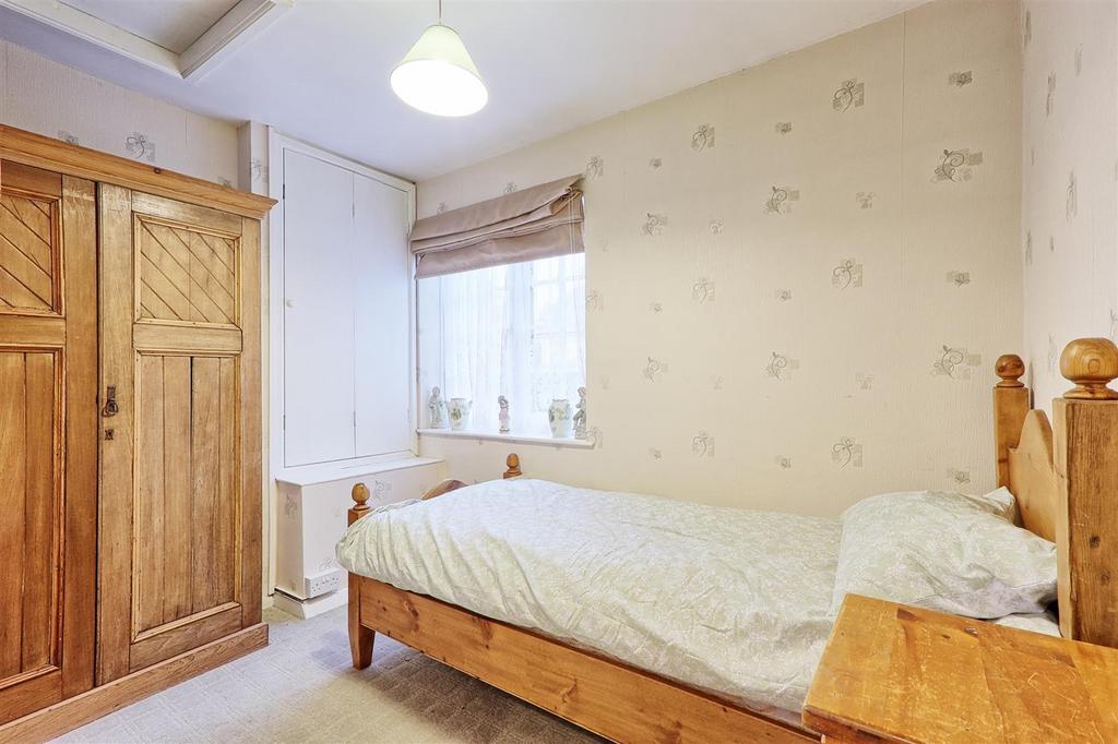 IMG 3576 7 8 easy HDR-interior3.jpg