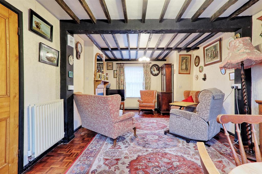 IMG 3528 29 30 easy HDR-interior3.jpg