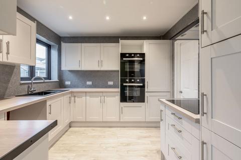 3 bedroom detached bungalow for sale, Beach Road, Scratby