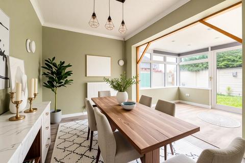 3 bedroom detached bungalow for sale, Beach Road, Scratby
