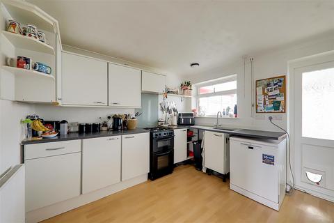 undefined, Mckerchar Close, Lancing, BN15