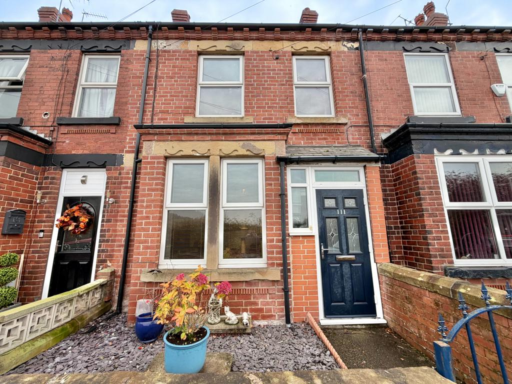 2 bed terraced house for sale