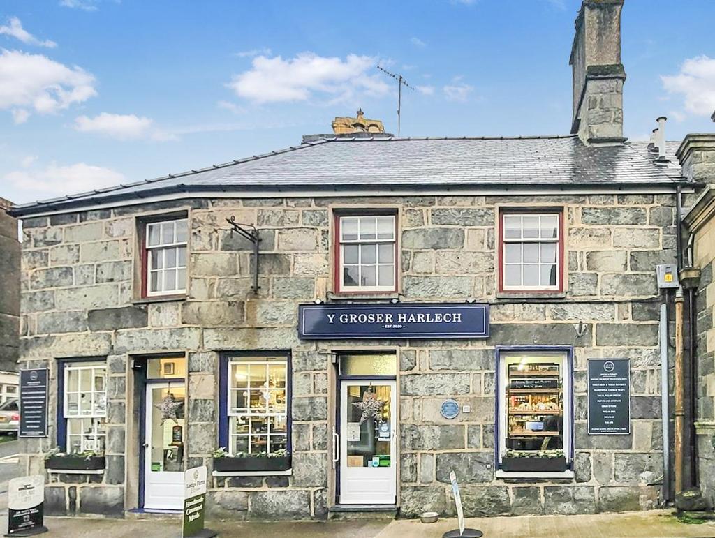 1397116 20251107122836.jpg