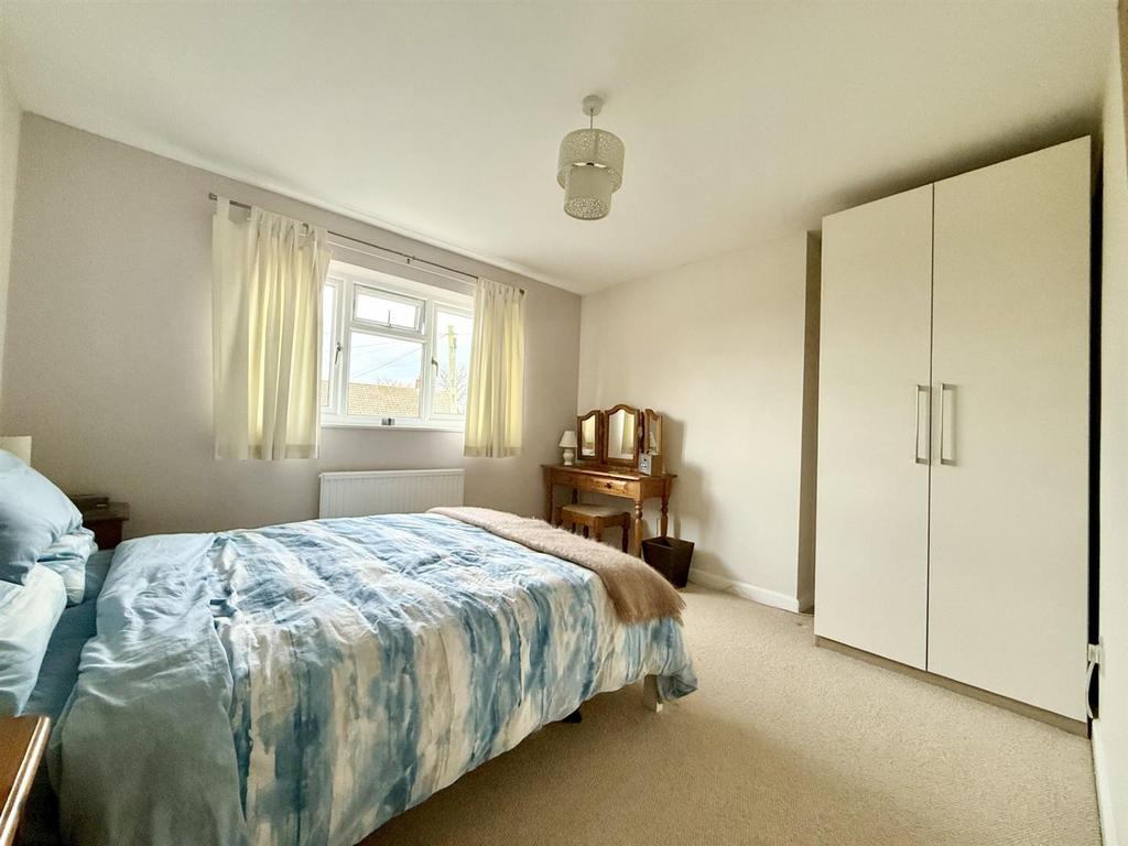 Bedroom4.jpg