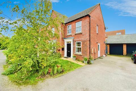4 bedroom detached house for sale, Loddington Close, Syston, LE7