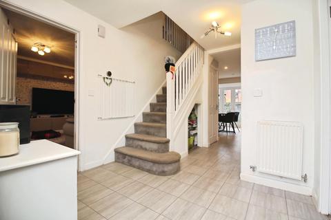 4 bedroom detached house for sale, Loddington Close, Syston, LE7
