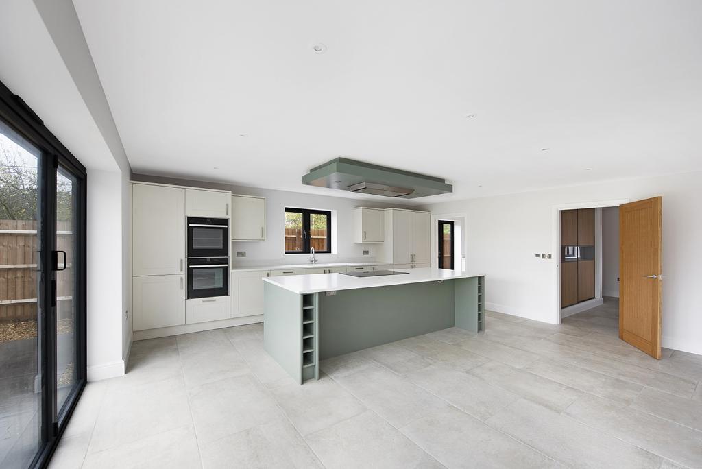 Kitchen/Breakfast