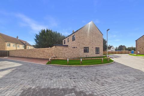 4 bedroom detached house for sale, Poppy Gardens, Off Main Street, Farcet, PE7