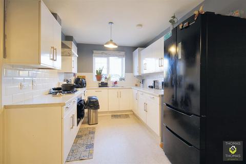 3 bedroom terraced house for sale, Barron Way, Gloucester