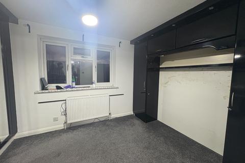 undefined, Barnes Avenue, Southall