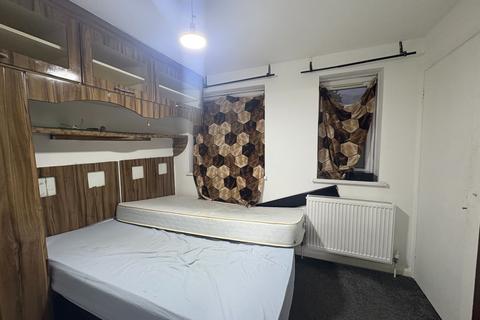 undefined, Barnes Avenue, Southall