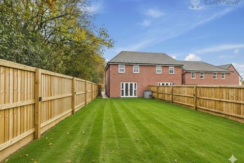 3 bedroom semi-detached house for sale, Moore Drive, Tiverton EX16
