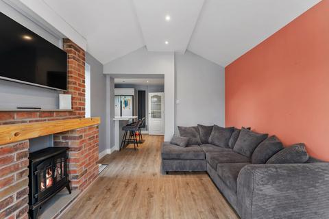 3 bedroom terraced house for sale, Crow Wood Place, Widnes WA8