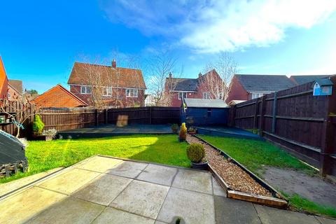 undefined, Ellison Close, Evesham