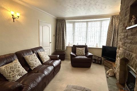 3 bedroom semi-detached house for sale, Leslie Rise, Tividale, Oldbury