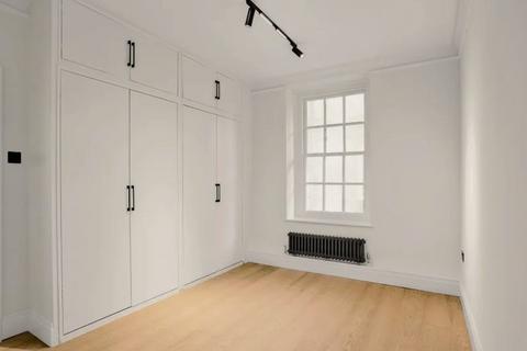 4 bedroom flat to rent, St Mary Abbots Court, Warwick Gardens, Kensington, W14