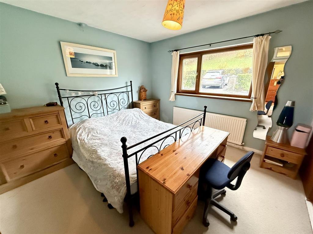 Front Double Bedroom 1