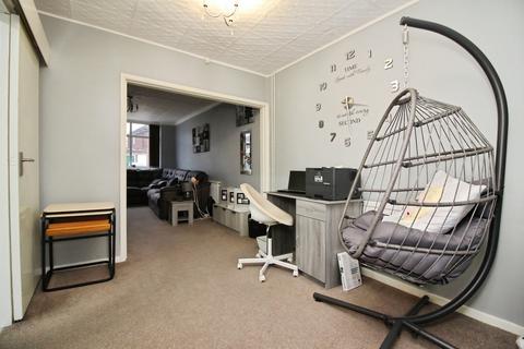 5 bedroom semi-detached house for sale, Stonehurst Road, Braunstone Town, LE3