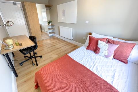 undefined, Hardman Street, L1 9AS,