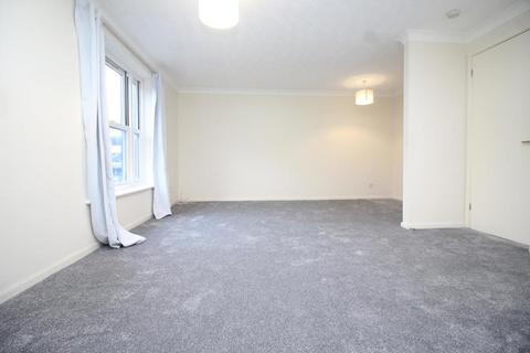undefined, North Row, Central Milton Keynes