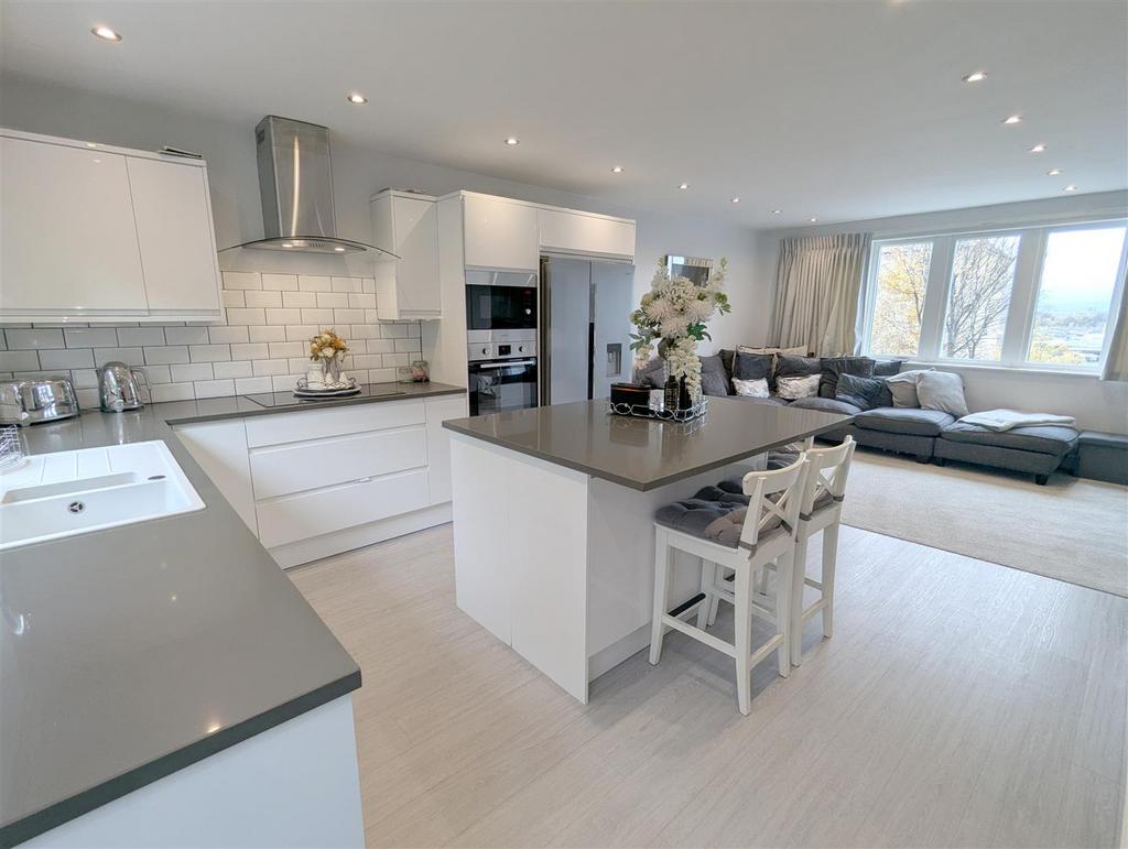 PXL 20251104 133539539.jpg