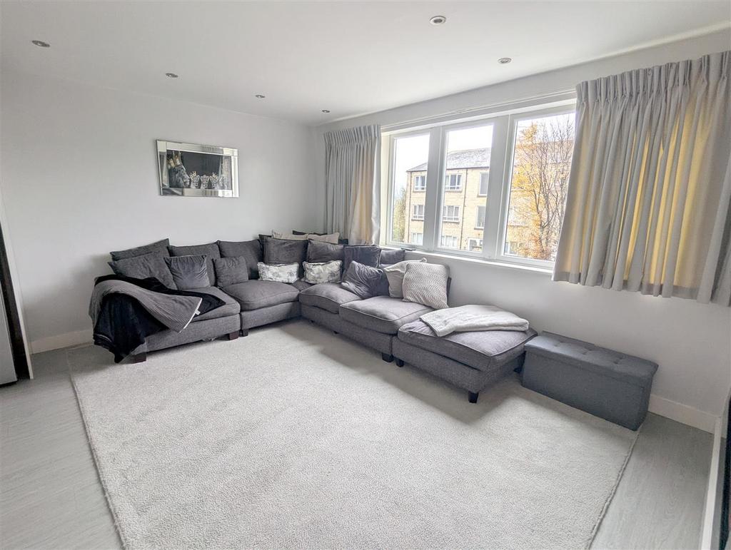 PXL 20251104 133351038.jpg