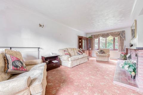3 bedroom detached house for sale, The Street, Felthorpe