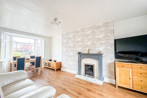 3 bedroom semi-detached house for sale, Fairlands Road, Bury BL9
