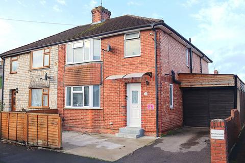 3 bedroom semi-detached house for sale, Institute Road, Aldershot GU12