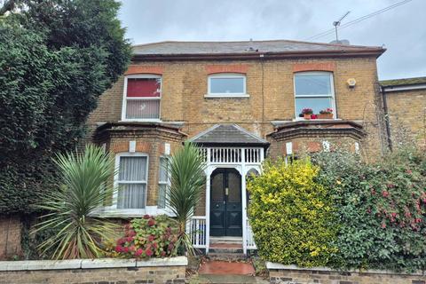 undefined, Glenhurst Road, Brentford