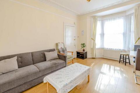 undefined, Glenhurst Road, Brentford