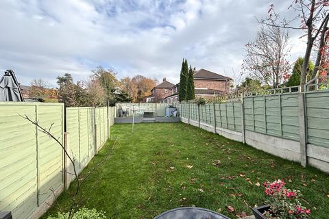 2 bedroom terraced house for sale, The Broadway, Bredbury