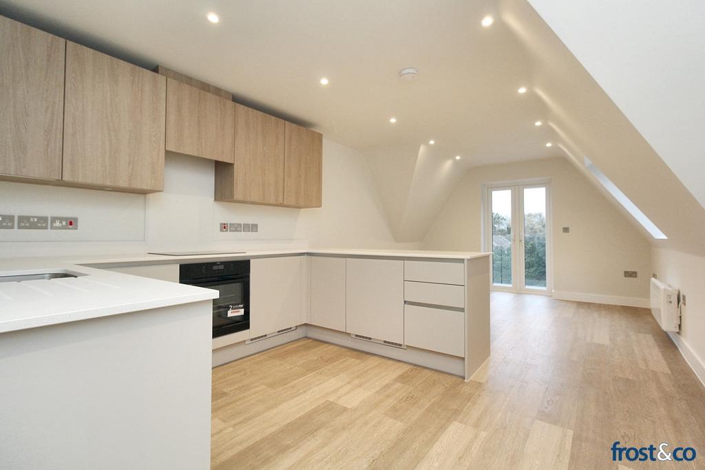 Kitchen to Lounge
