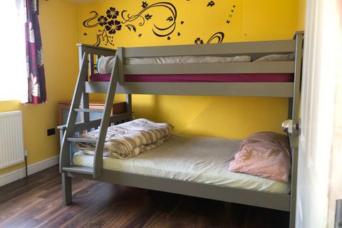 undefined, Eastern Avenue, Ilford IG2