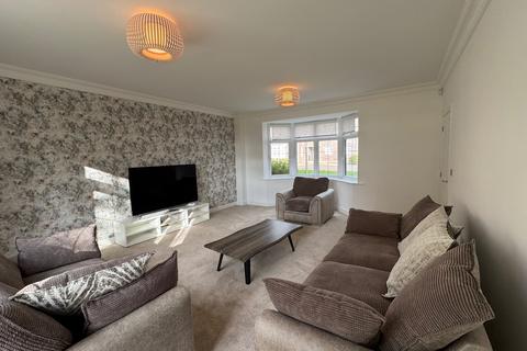 6 bedroom detached house to rent, Greenford Crescent, Monkston Park, Milton Keynes