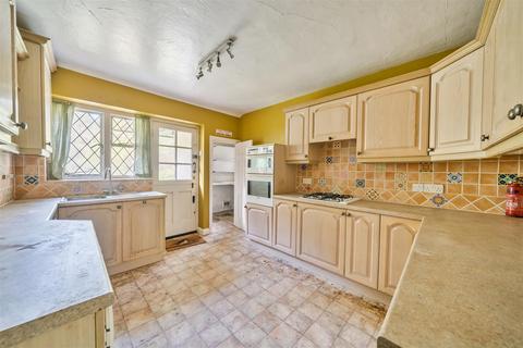 undefined, Green Dene, East Horsley