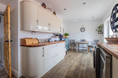 3 bedroom house for sale, Heol Carnau, Cardiff CF5