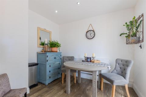 3 bedroom house for sale, Heol Carnau, Cardiff CF5