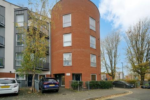 undefined, Drinkwater Road, Harrow HA2