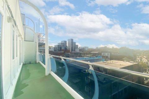 2 bedroom flat to rent, Platinum House, Lyon Road, Harrow, HA1